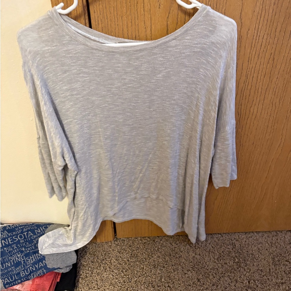 Grey flowy 3-quarter sleeve top